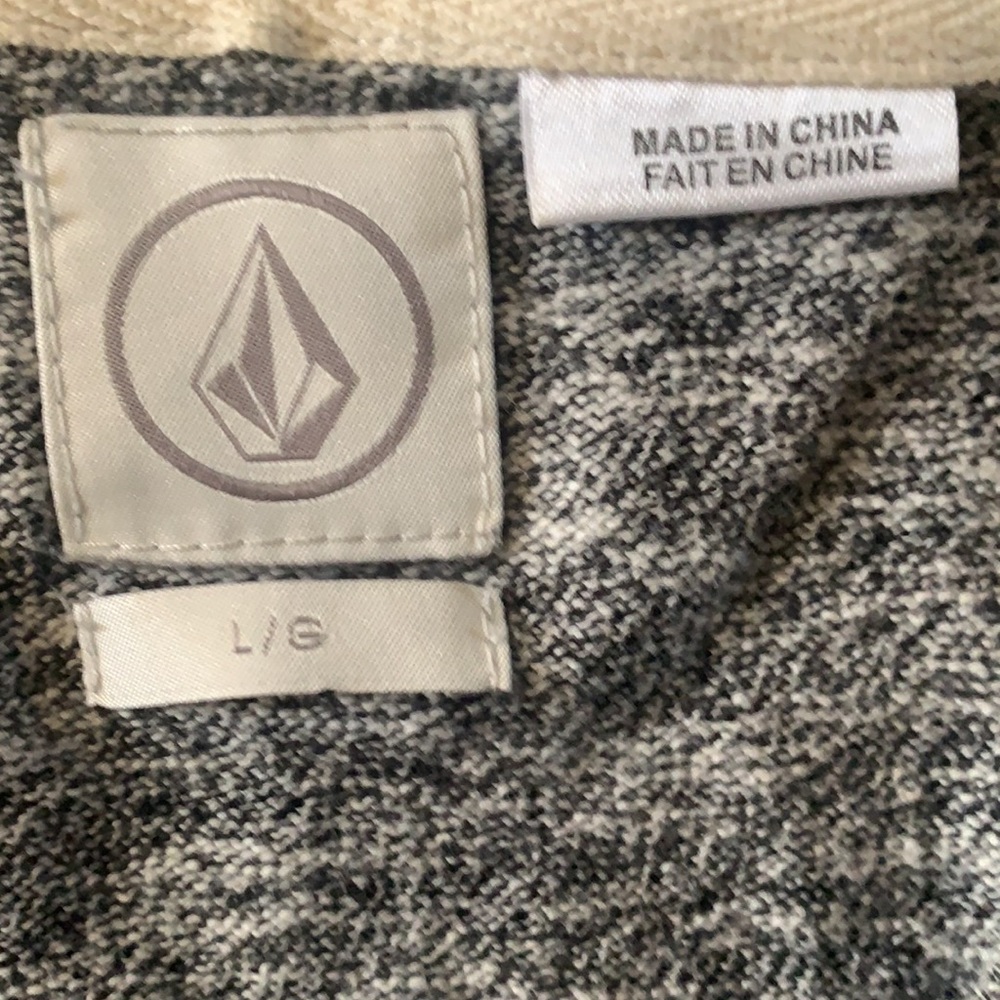 Men’s Volcom L/S top - Picture 3 of 4